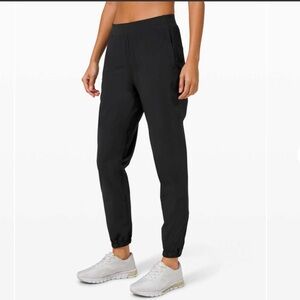Lululemon Adapted State Jogger Sz 4 Black